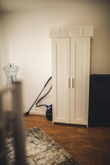 Wunderschoene Neue 3,5 Zimmerwohnung Naehe Kassel Bis 4 Erwachsene 3 Kinder Fuldatal Exteriér fotografie