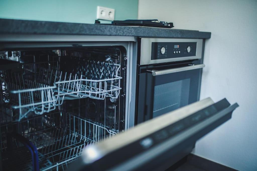 Wunderschoene Neue 3,5 Zimmerwohnung Naehe Kassel Bis 4 Erwachsene 3 Kinder Fuldatal Exteriér fotografie