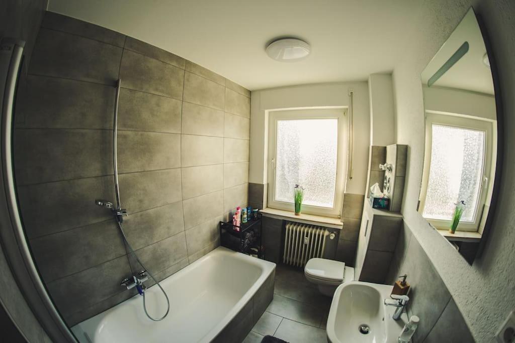 Wunderschoene Neue 3,5 Zimmerwohnung Naehe Kassel Bis 4 Erwachsene 3 Kinder Fuldatal Exteriér fotografie