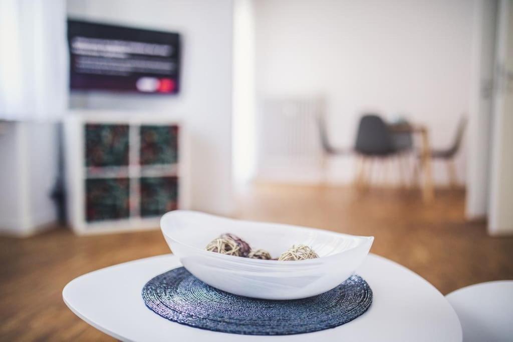 Wunderschoene Neue 3,5 Zimmerwohnung Naehe Kassel Bis 4 Erwachsene 3 Kinder Fuldatal Exteriér fotografie